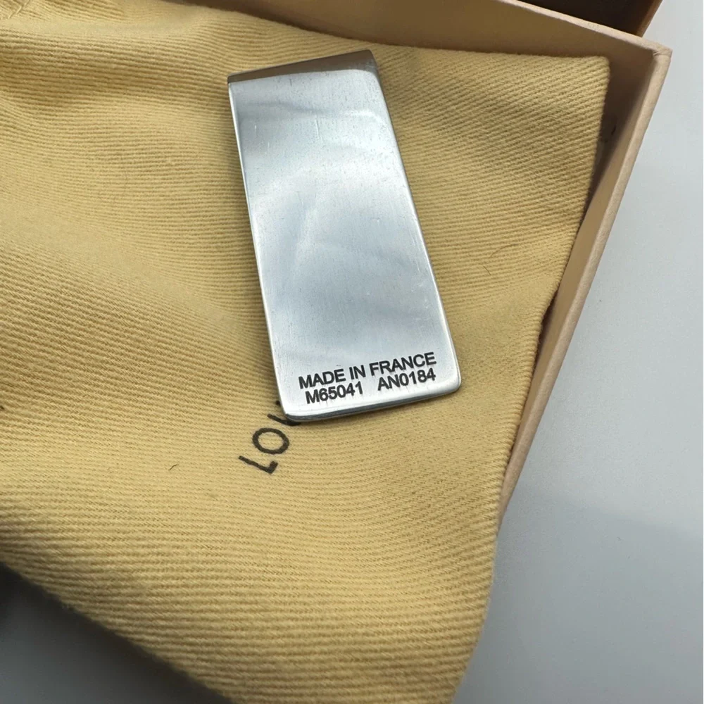 Louis Vuitton Money Clip - Picture 5 of 6